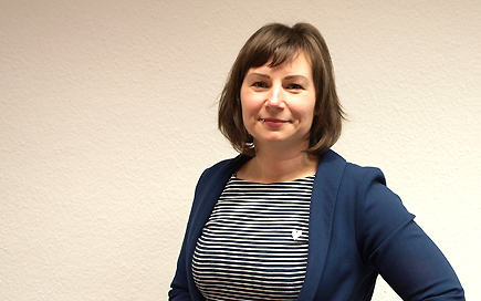 Bei der DPFA DResden ist Claudia Theer erste Ansprechpartnerin für Bewerber:innen der Erzieher- und der Sozialassistentenausbildung